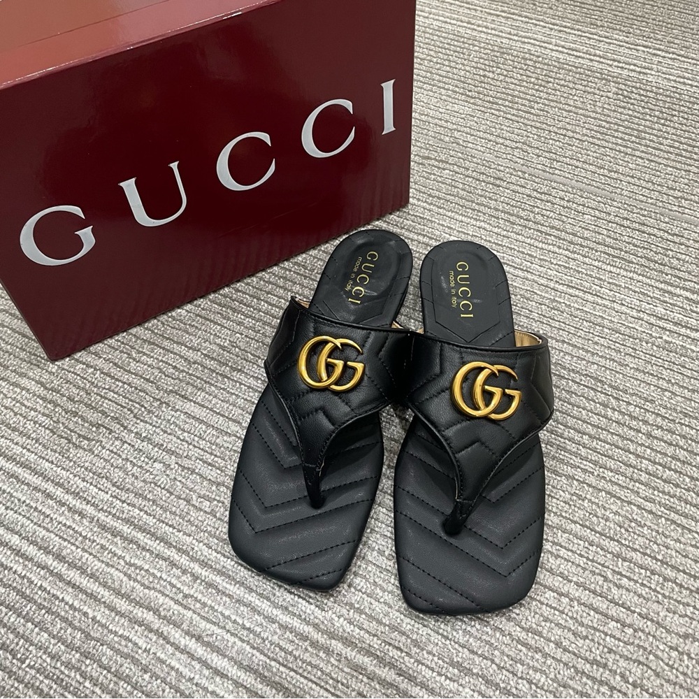 Gucci Women's Authentic Sandals
